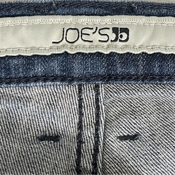 Joe’s Jeans Cocoa Wash Denim Distressed Shorts - Picture 3 of 7